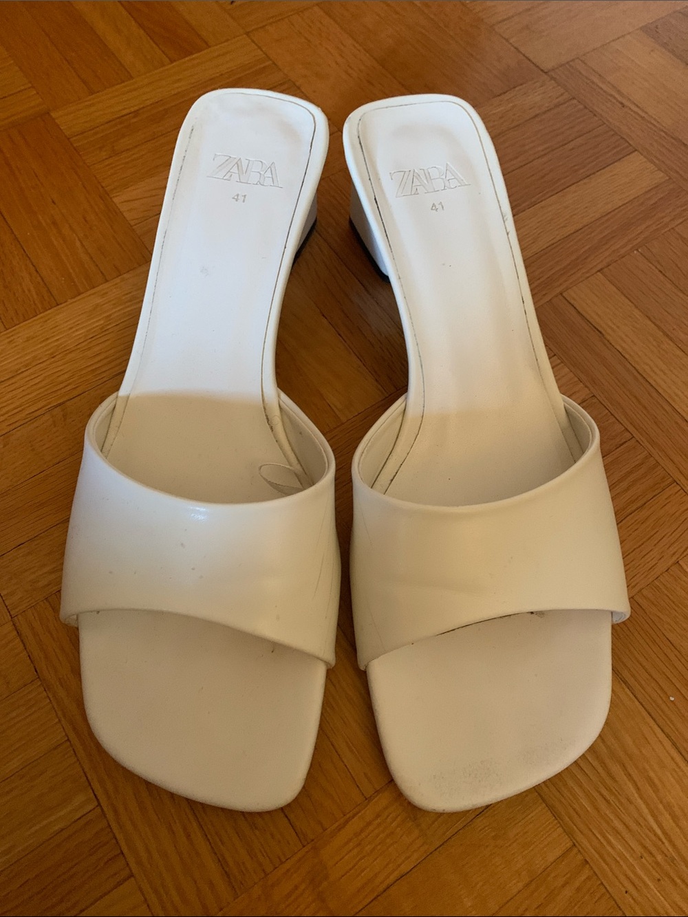 Zara White Slide Mules with Low Block Heel (size 10)
